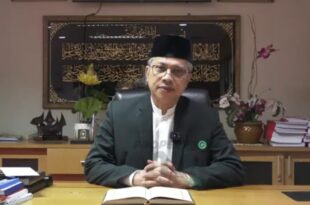 Foto : Prof Kamaluddin Abunawas saat mengisi ceramah di Channel YouTube MUI Sulsel.